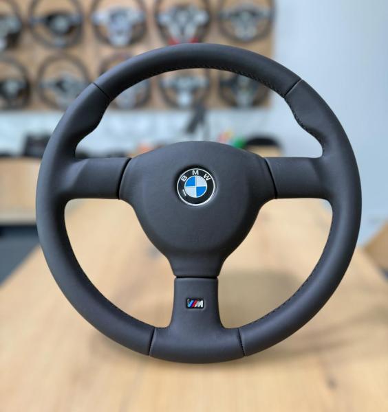 BMW E30 MT2 Lenkrad Leder, M-Technik 1 Sportlenkrad neu beziehen BMW E30 MT2 Lenkrad Leder, M-Technik 1 Sportlenkrad neu beziehen